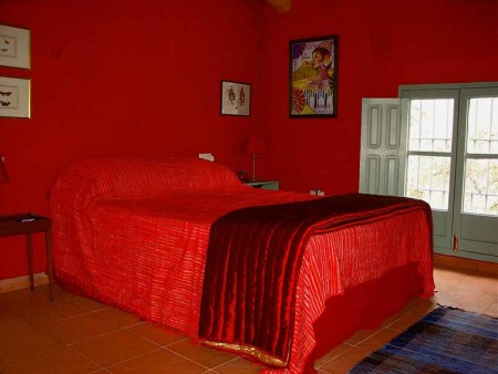 غرفة نوم حمراء 2016