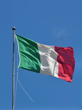 العلم الإيطالي 3