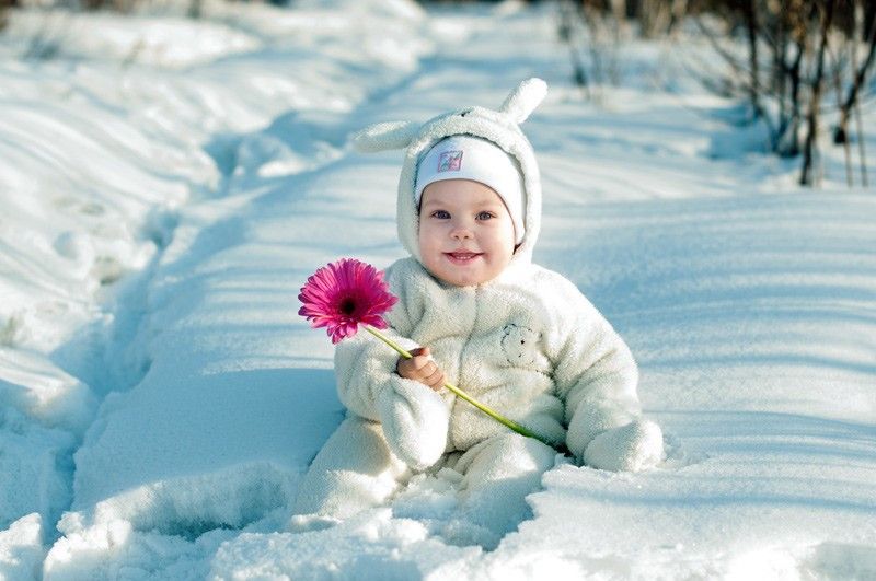 Картинка добрая зима. Утро зима дети. Жизнь прекрасна зима. Позитив зимой. Зима ребятишки.